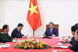 PM holds phone talks with Chinese counterpart