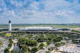 Construction on projects linked to Tan Son Nhat airport to start this year