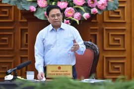 Government discuss economic governance following global interest rate hikes