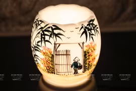 Bat Trang porcelain lamps 