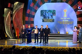 Winners of National Press Awards on Party building named