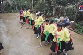 Xoe Then - Spiritual dance of Tay ethnics in Yen Bai 