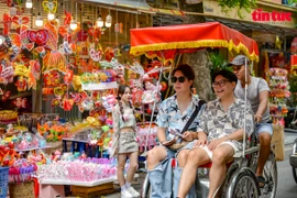 Hang Ma Street busy as Mid-Autumn Festival nears