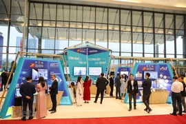 Exhibition promotes digital transformation in Vietnam