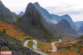 Pai Lung slope - the question mark of Dong Van