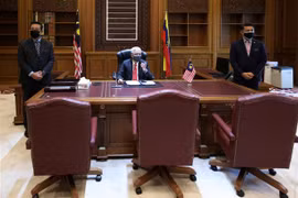 Malaysia unveils new cabinet line-up