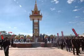 Khanh Hoa puts aside 15 billion VND for friendship works in Cambodian province