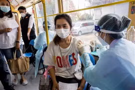 Indonesia, Philippines receive further COVAX vaccine aid, Thailand steps up vaccination