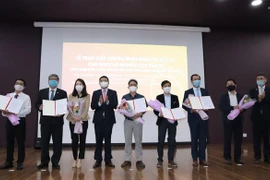 Da Nang grants licences to six investment projects