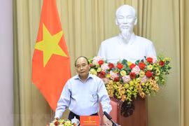 President hails garment sector for growth amid COVID-19 pandemic