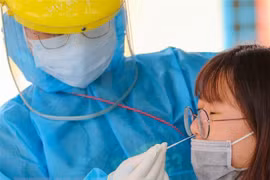 Vietnam records 30 new COVID-19 infections in May 17 morning 