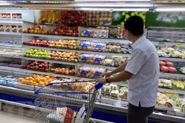 HCM City resumes retail activities in ‘green zones’