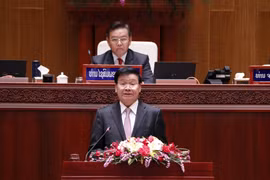Vietnamese leaders congratulate newly elected leaders of Laos