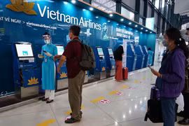 Vietnam Airlines gets five-star COVID-19 airline safety rating 