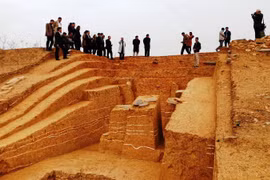 Unique architecture vestiges uncovered at Ho Dynasty Citadel’s centre in 2020-21
