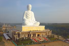 Binh Phuoc now boasts tallest sitting Buddha statue in Southeast Asia
