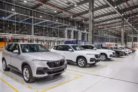 VAMA members see slight fall in April car sales