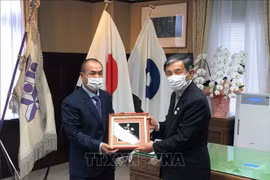 Wakayama pledges to facilitate Japanese investment in Vietnam