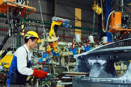 Vietnam to solve bottlenecks to develop its auto industry