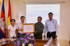 Embassy, Vietnamese bank fund building of Khmer-Vietnam association’s local headquarters