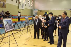 Photo exhibition marks anniversary of Vietnam-Algeria diplomatic ties
