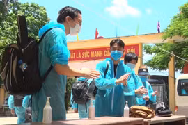 14-day quarantine continues to be applied on people entering Vietnam: Spokesperson