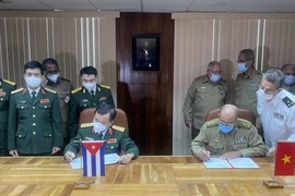 Vietnam, Cuba’s defence leaders hold talks