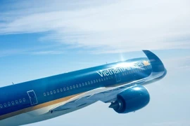 Vietnam Airlines raises charter capital to nearly 1 billion USD 