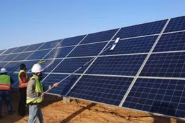 Vietnam may have to reduce renewable power in next five years: institute