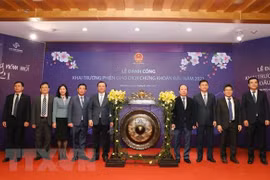First trading session of Vietnamese stock market in 2021 opens 