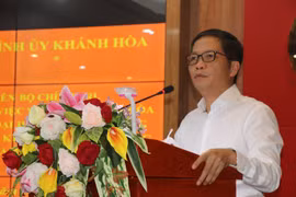 Khanh Hoa should develop strong sea-based economy: Party official