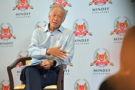 Singapore’s Defence Minister visits US