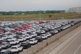 More than 1.1 billion USD spent on car imports in four months