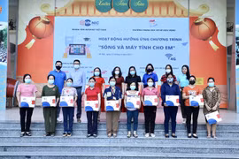Disadvantaged students get support with internet connections 