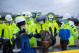 Vietnamese Ambassador to Russia inspects Rusvietpetro joint venture’s production