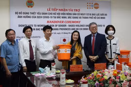 UNFPA presents dignity kits to women, girls in pandemic-hit areas