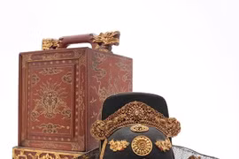 Nguyen Dynasty mandarin hat fetches 600,000 Euros at Spanish auction