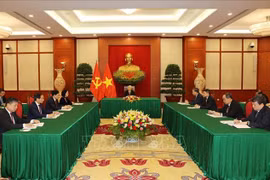 Cuban newspapers spotlight talk between Party chiefs of Cuba, Vietnam