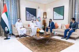 Vietnam, UAE bolster cooperation in football development