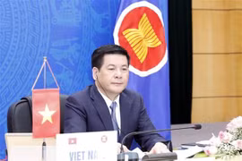 ASEAN economic ministers hold consultation meetings with partners 