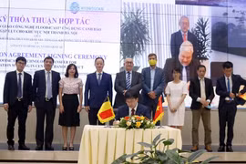 Hanoi receives real-time flood warning technology
