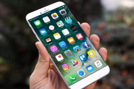95 percent of Hanoi households expected to use smartphones in 2025