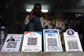 India, Singapore to link mobile payment systems