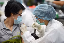 Long-stay foreigners in Thailand required to purchase COVID-19 insurance