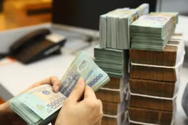HCM City’s State budget revenue enjoys year-on-year rise of 22.8 percent
