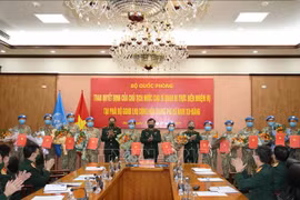 Vietnam deploys 12 more officers for UN peacekeeping operations