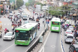 HCM City accelerating work on bus rapid transit route