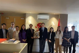 Vietnamese Ambassador to Spain join activities in Barcelona