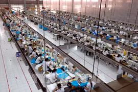 Vietnam’s export turnover up 21.5 percent in eight months