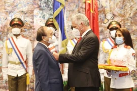 Vietnam, Cuba issue joint statement on President Nguyen Xuan Phuc’s visit